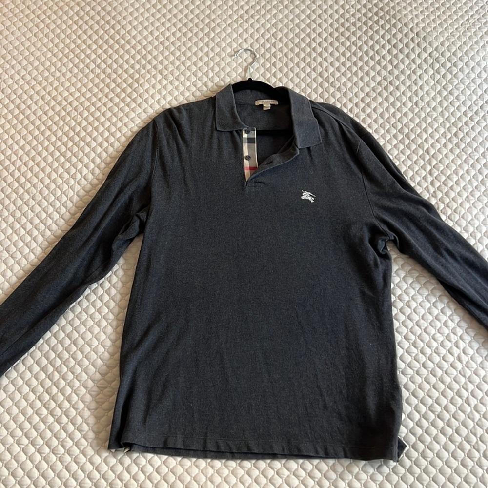 Beautiful Burberry gray long sleeve shirt, barely used, like new, size large